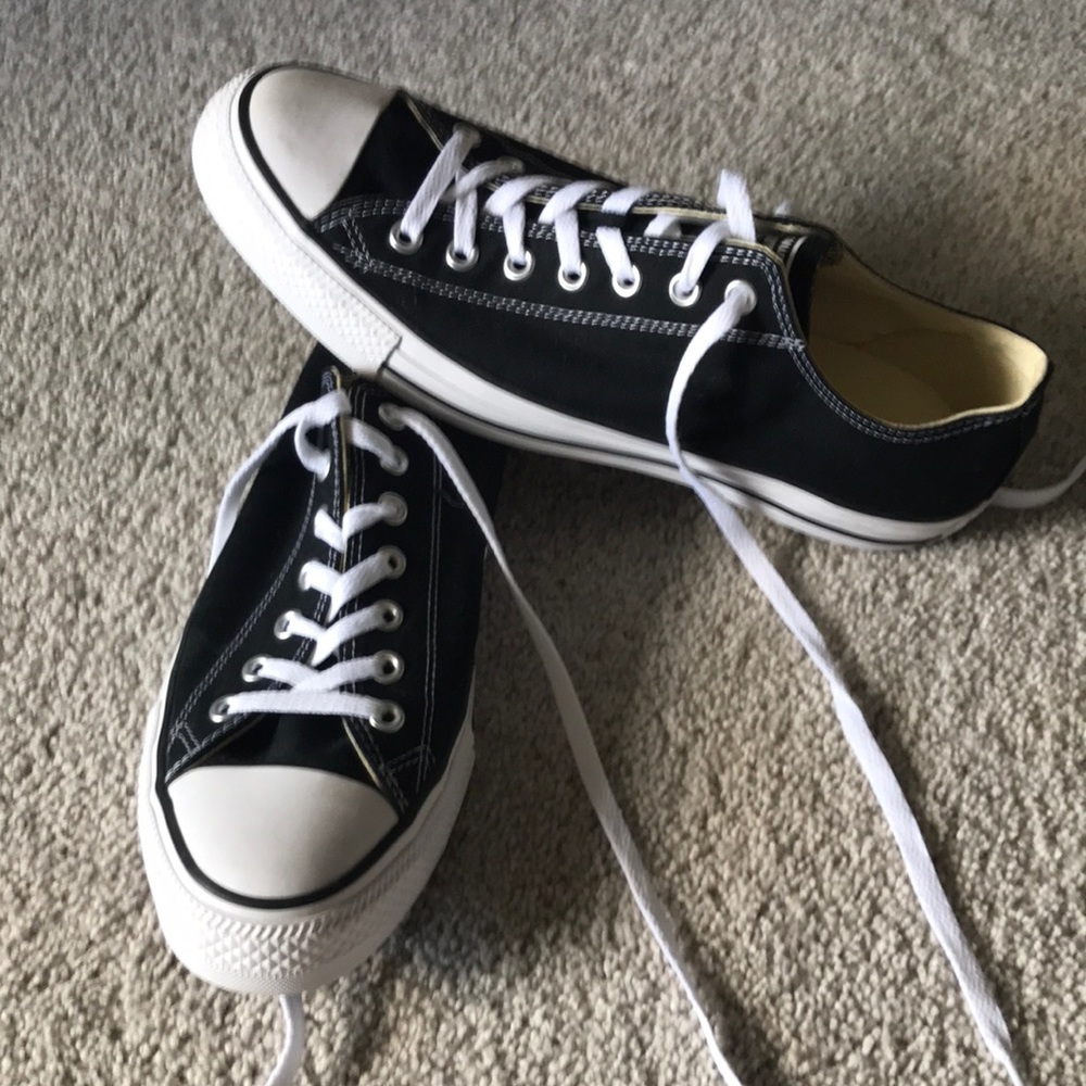 Converse Sneakers - Black